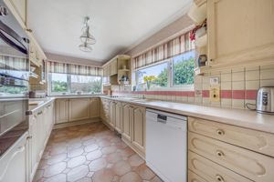 Kitchen- click for photo gallery